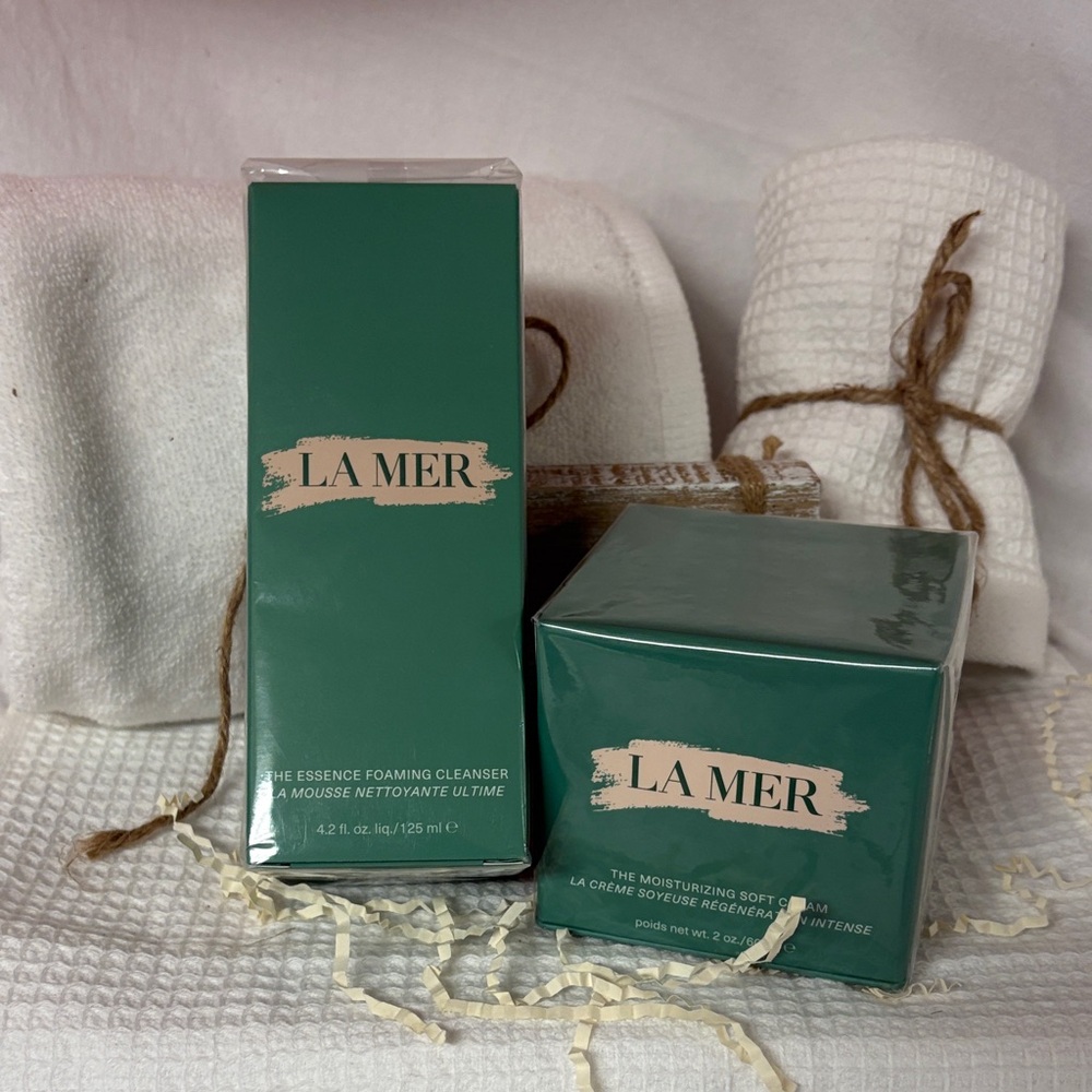 La Mer | Moisturizing Soft Cream + The Essence Foaming Cleanser